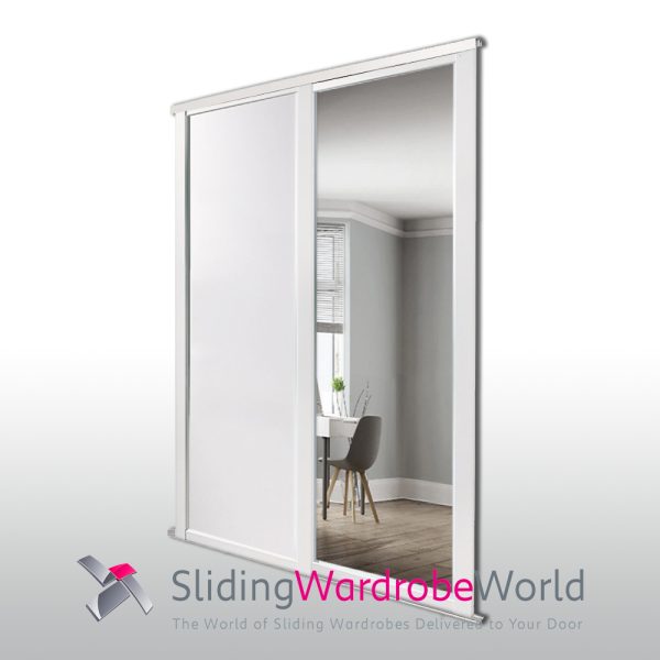 2 Shaker White 1 Mirror 1 Panel 762mm
